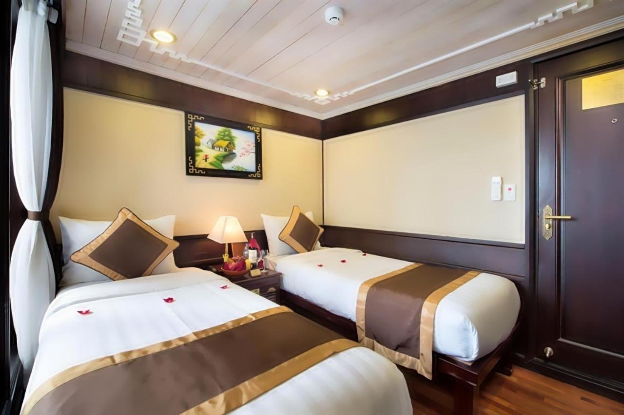 Отель Le Journey Halong Bay Cruises Халонг Экстерьер фото